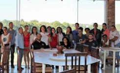 O curso de Turismo da Unemat realizou palestra sobre higiene e seguran�a na cozinha, parceria entre Nepitur com o Restaurante �guas do Manso e o Hotel Vit�ria; anteriormente a parceria rendeu curso de forma��o para gar�om e gar�onetes