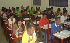 Acad�micos do 3� Grau  Indigena