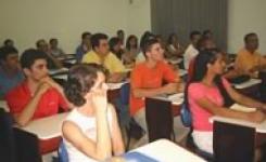 <i>Curso desenvolve atividades na primeira turma</i>