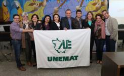 Ex-reitores relembram da primeira logomarca da Unemat 