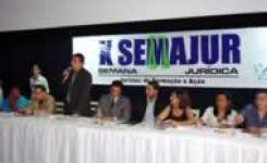 Autoridades acadmicas e civis participam da abertura da Semajur